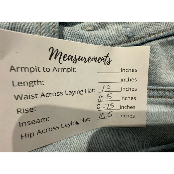 American Eagle Mom Short Size 4 Ripped Stretch Light Wash - Picture 8 of 8